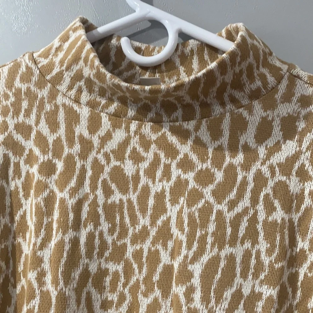 LOFT Plus Animal Spotted Mock Neck Top - Picture 9 of 9